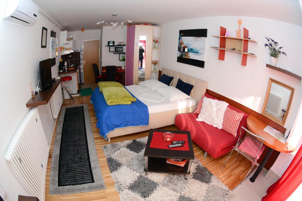 Apartments And Rooms Trsje Zagrzeb Pokój zdjęcie